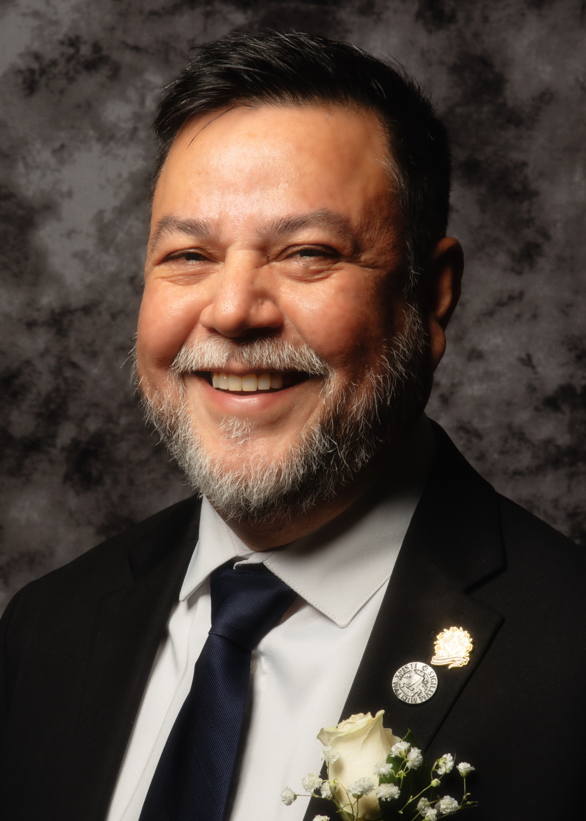 W∴ Iván A. Becerra